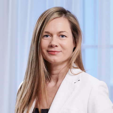 Kā piemērot PVN, ja kokmateriālus transportē pircējs ārvalstīs?